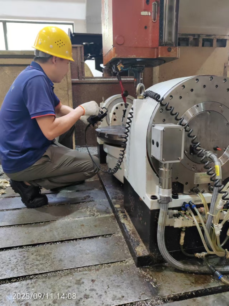 五軸轉臺維修